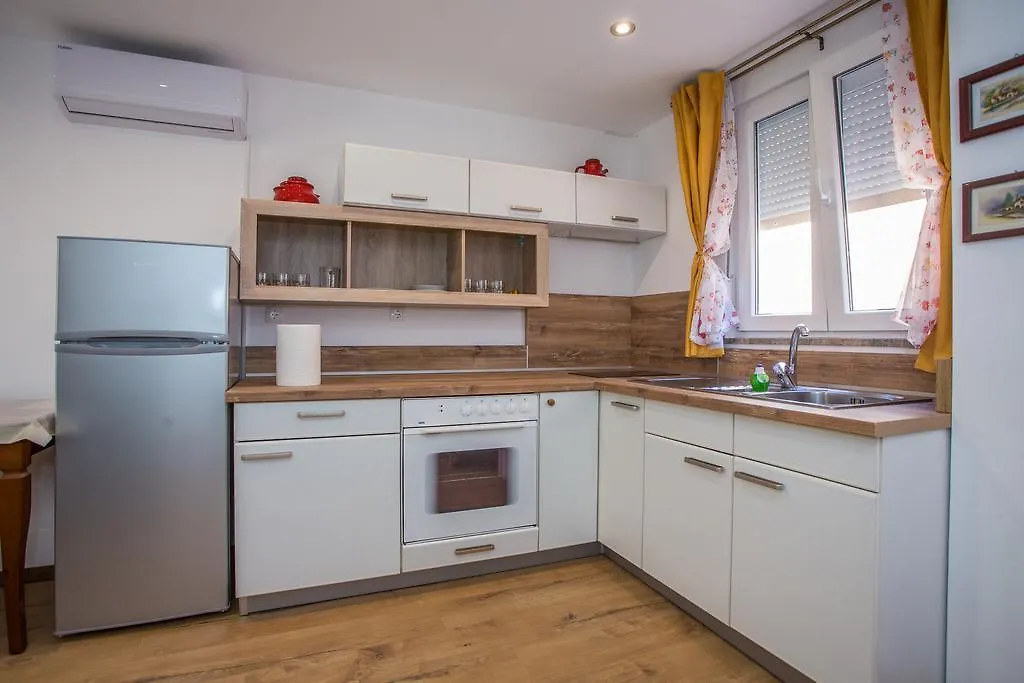 Andrije Buvine Apartments Zadar
