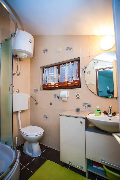 Andrije Buvine Apartments